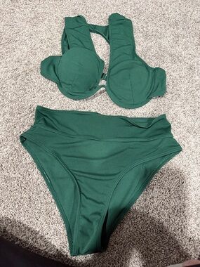 Ribbed Dark Green Underwire High-Waist Bikini Set